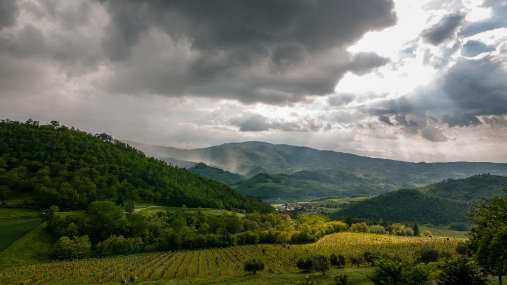 Fattoria Il Lago Dicomano エクステリア 写真